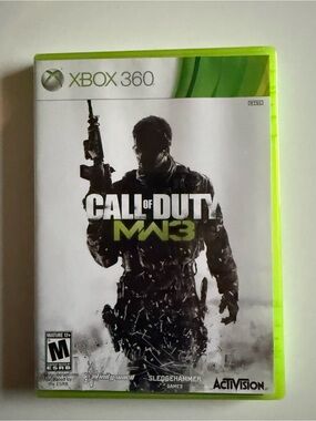 Xbox 360 Call of Duty: MW3 Video Game - Green Case